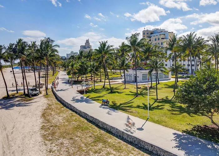 Super Beach Deal, Apt W/2 Queen Beds On Ocean Dr