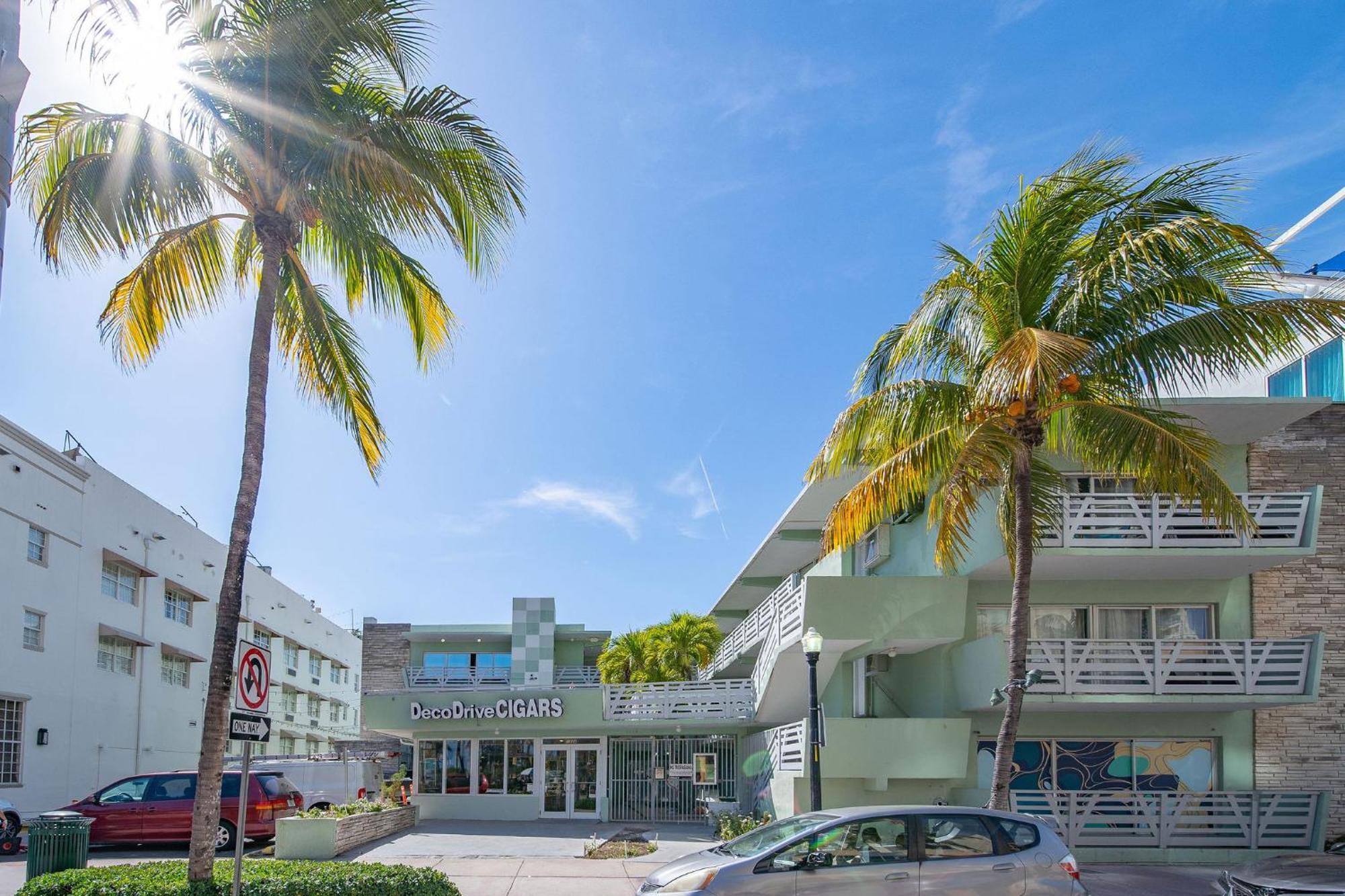 Super Deal, W/2 Queen Beds On Ocean Dr