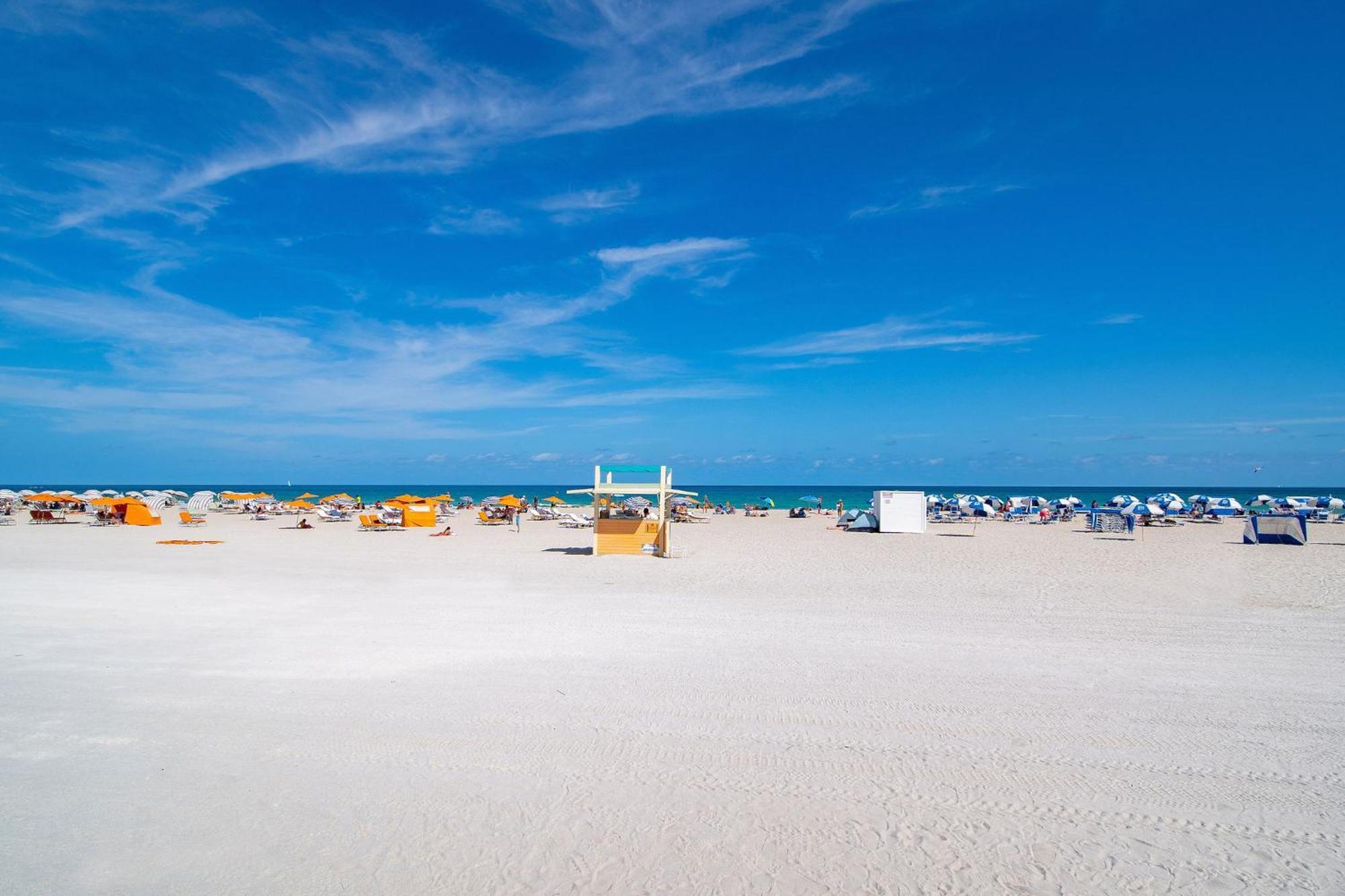 Apartment Super Deal, W/2 Queen Beds On Ocean Dr Miami Beach