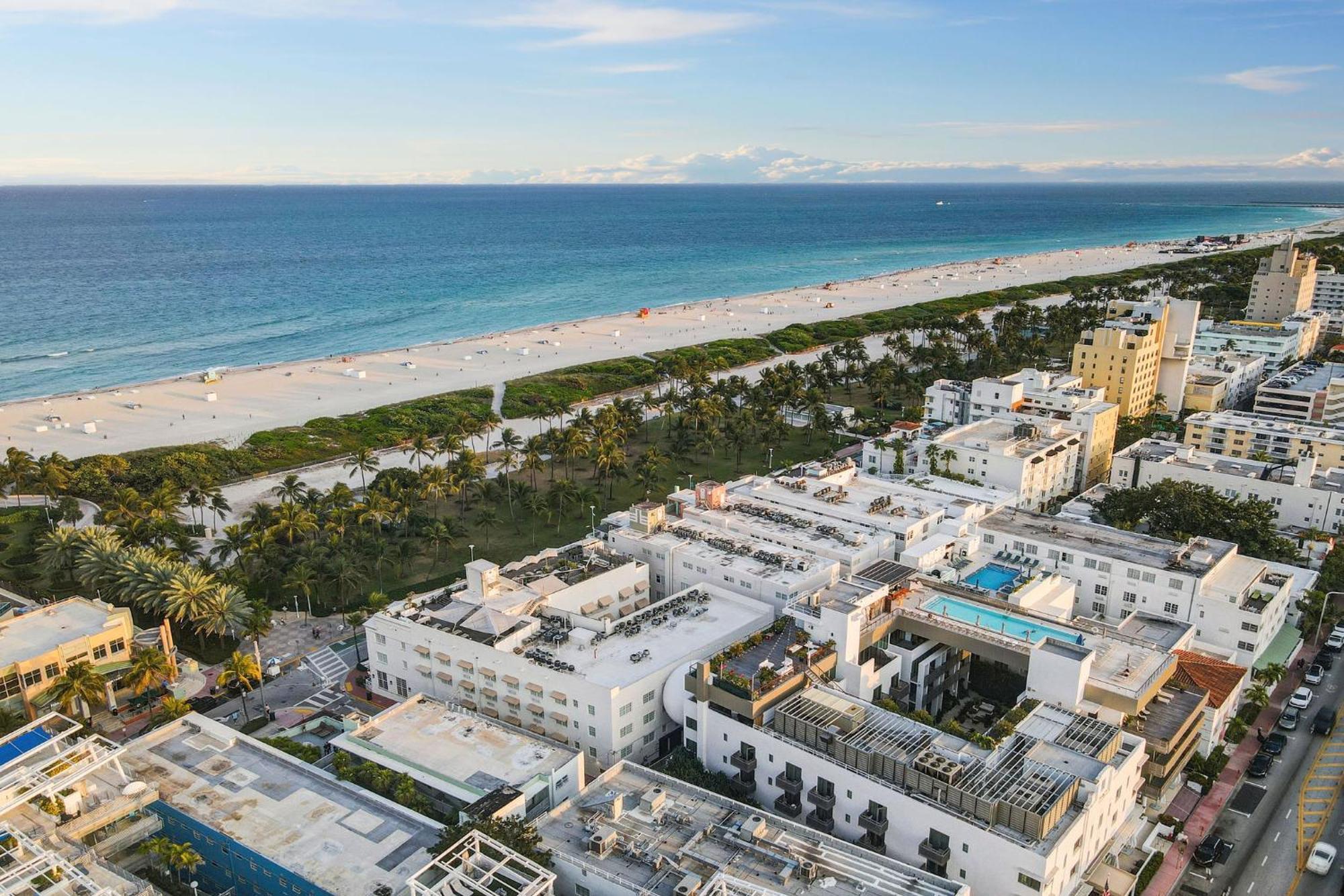 Super Deal, W/2 Queen Beds On Ocean Dr *